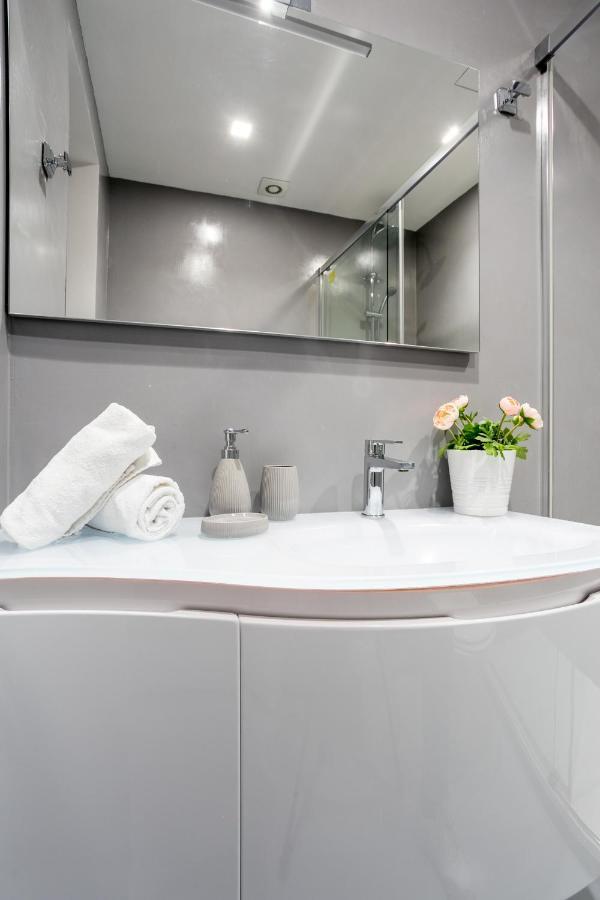 Apartament Frezza House Rome Center Zewnętrze zdjęcie